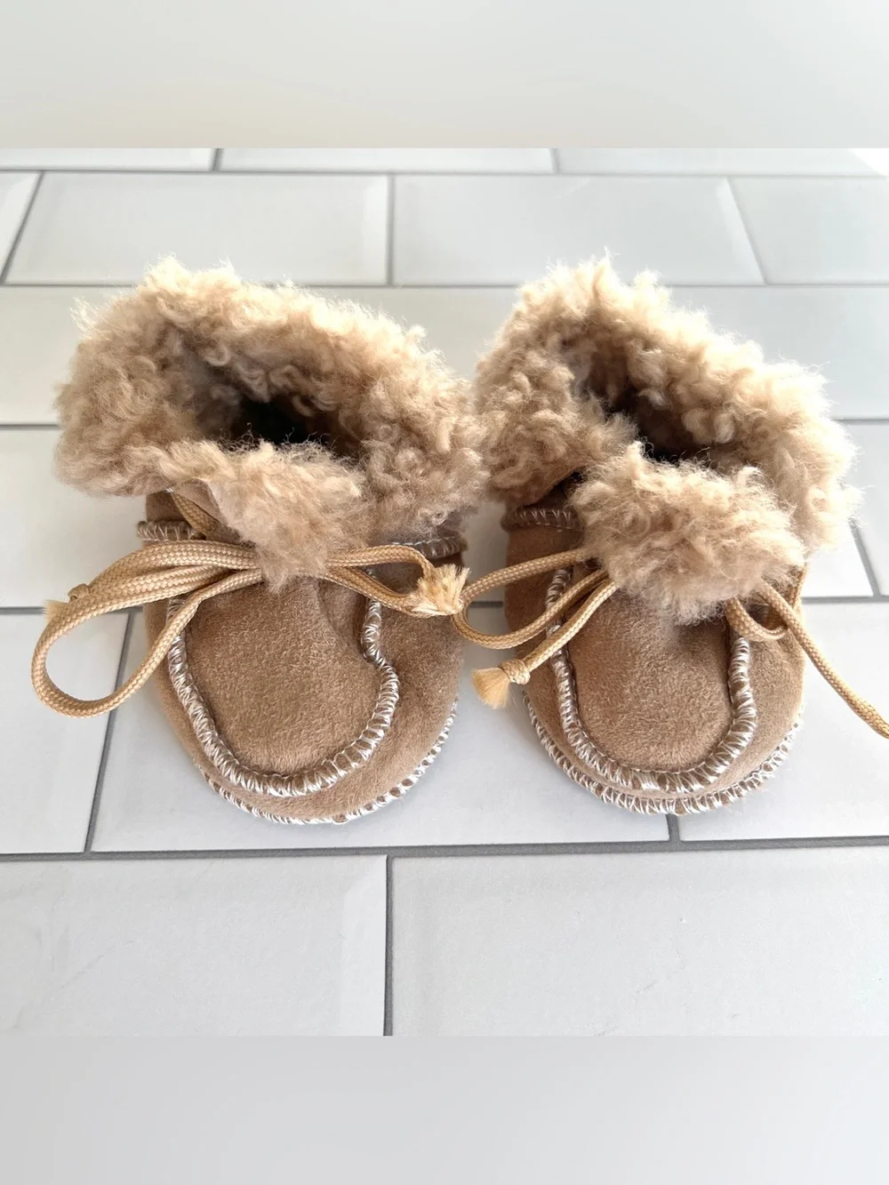 🐑🤎 Shearling & Suede Infant Baby Brown Soft Cozy Moccasins w/ Drawstring